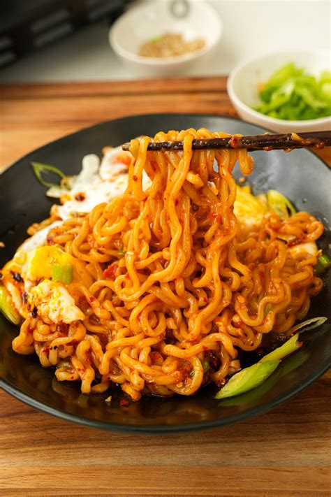 10 Minute Chili Oil Ramen With Egg One Happy Bite