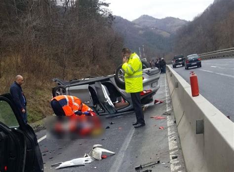 FOTO Accident rutier MORTAL pe Valea Oltului Un mort și 4 răniți după