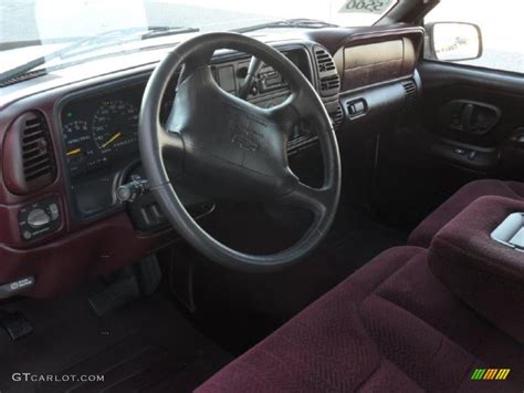 Red Interior 1997 Chevrolet C/K C1500 Silverado Extended Cab Photo #40080299 | GTCarLot.com