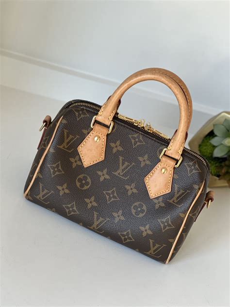 Louis Vuitton Speedy 20 Monogram - LVLENKA Luxury Consignment