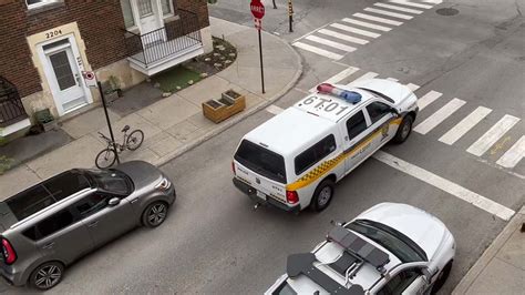 Stop Controvers D Une Voiture De La Sq L Endroit M Me O Une