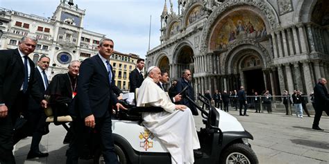 À Venise le pape met en garde contre les dangers du surtourisme