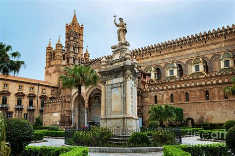 Palermo Cathedral Duomo Di Palermo And Archbishops Palace Palermo