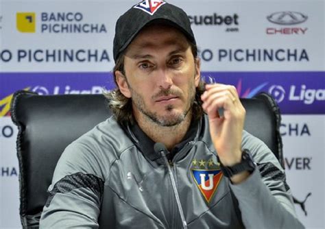 São Paulo acerta o técnico argentino Luis Zubeldía ex LDU Jovem Pan