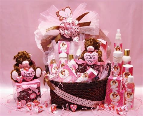 Valentine Gift Baskets Ideas - InspirationSeek.com