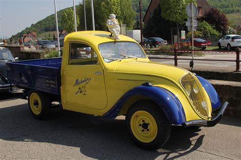 Description du véhicule Peugeot 202 Encyclopédie automobile