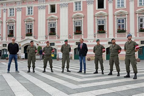 Bundesheer Aktuell Bürgermeister von St Pölten dankt für