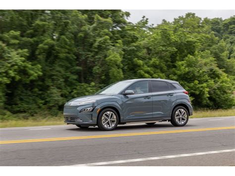 2023 Hyundai Kona Electric Pictures: | U.S. News