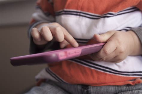 Many Babies And Toddlers Use Mobile Devices Every Day Harvard Health