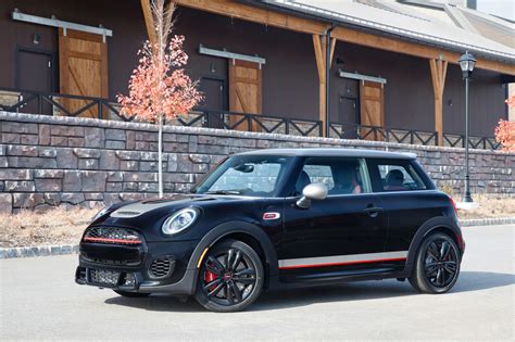 Mini Cooper Jcw Knights Edition Fabricante Mini Planetcarsz