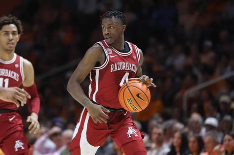 Devo Davis pulls name out of NBA Draft, returning to Arkansas for 2023 ...