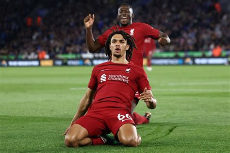 El Liverpool golea al Leicester y aleja a los foxes de la salvación 0