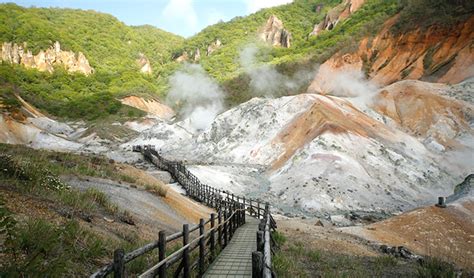 まず地獄谷に行ってみよう 登別温泉（北海道）大人のお湯旅 Biglobe旅行