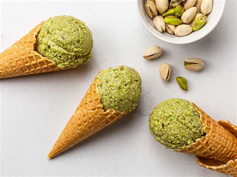 Pistachio "Nice" Cream Recipe | Foodaciously