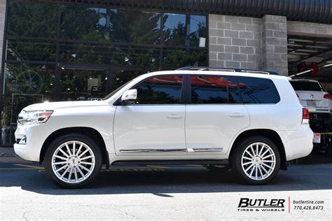 Toyota Landcruiser With 22in Black Rhino Spear Wheels And Michelin