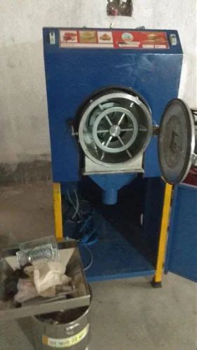 Semi Automatic 5 Hp Pulverizer Commercial Atta Chakki Machine 50 Kghr At Rs 65000 In Patna