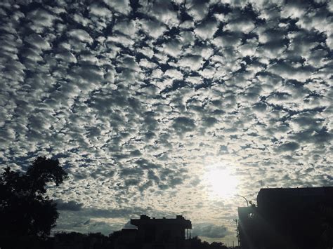 Amazing cloud formation : r/BeAmazed