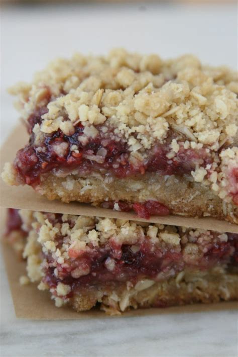 Easy Raspberry Oatmeal Crumble Bars A Farmgirls Kitchen