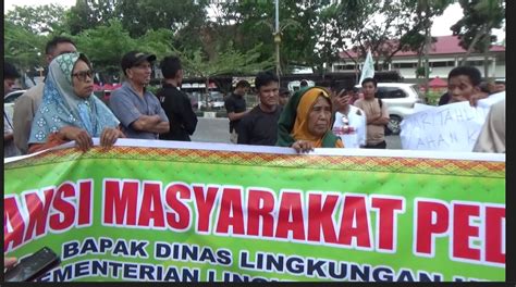 Warga Kepenuhan Rohul Demo Desak Pj Gubernur Riau Tolak Terbitkan Izin