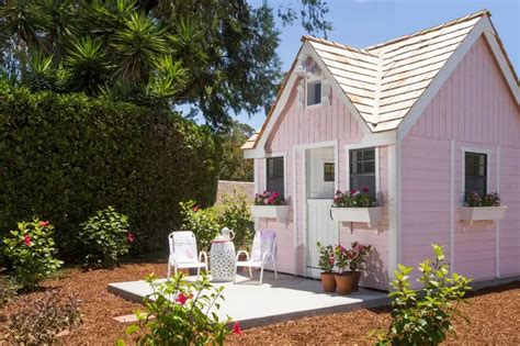 8 Most Versatile Colors For Tiny House Exterior To Copy Talkdecor