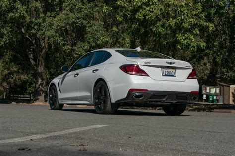 Genesis G70: Sport sedan sans sticker shock - CNET