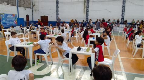 Alunos de Guarujá vencem 3ª etapa do Circuito Metropolitano de Xadrez