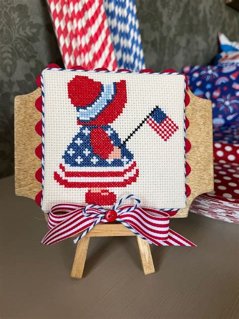 2023 Patriotic Sunbonnet Sue Tiger Lilly Designs In 2024 Cross Stitch