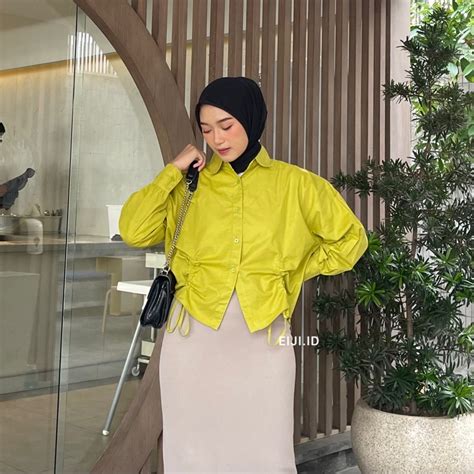 Jual Yona Ruched Shirt Kemeja Katun Serut Wanita Oversize Serut Depan