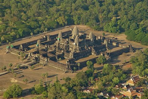 10 Magnificent Angkor Temples (with Map) - Touropia