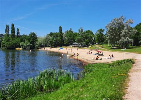 Baignade Plan D Eau De Saint Eloy Les Mines Auvergne Destination