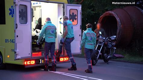 Twee Gewonden Na Ongeval Fietser Tegen Motor In Groningen Video