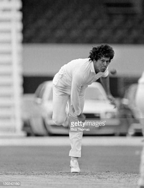 Imran Khan Bowling Photos and Premium High Res Pictures - Getty Images