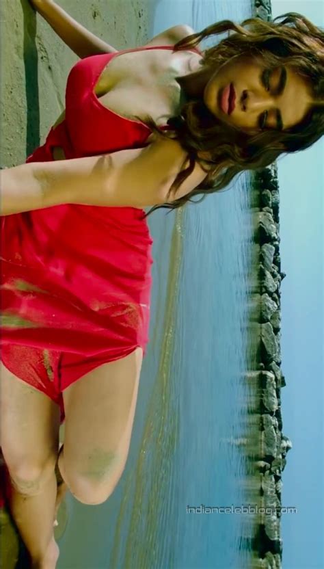 Yamini Bhaskar Telugu Actress Hot Song NSS Hd Caps Starcelebblog