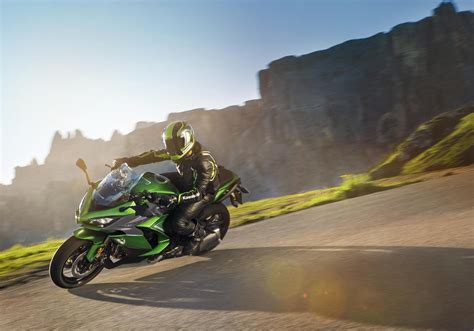 Z1000SX Performance Tourer MY 2019 - Kawasaki United Kingdom