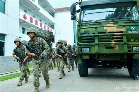 直击东部战区练兵备战现场 一起沉浸式感受官兵的热血与激情 大陆军事 华夏经纬网