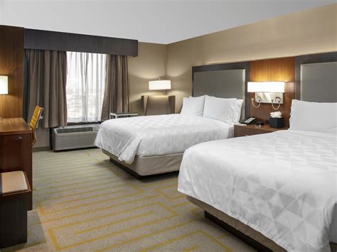 Countryside Hotels | Holiday Inn Chicago SW - Countryside Confectr