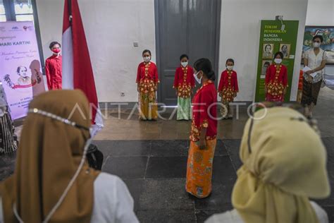 Peringatan Hari Kartini Antara Foto