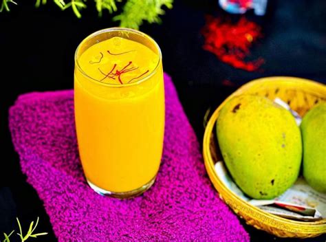 5 Resep Smoothie Yang Bikin Kulit Glowing