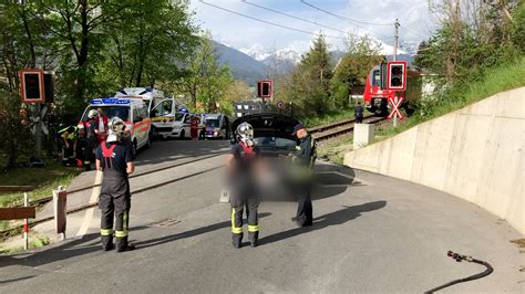 Unfall am Bahnübergang Tirol TODAY Tirol TV