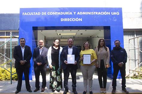 Firma UAQ convenios con empresas del sector turístico Mundo Querétaro