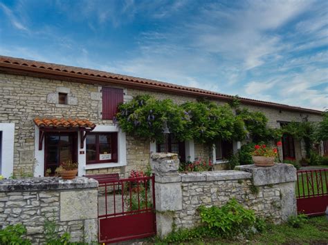 House For Sale In La Rochefoucauld En Angoumois Charente Rare