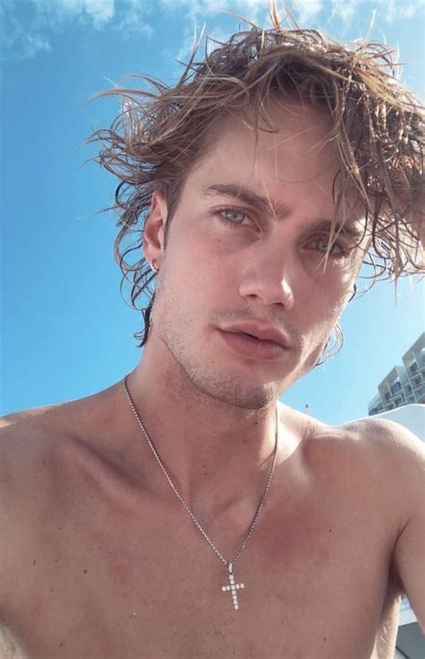 Pin De Rico En Neels Visser Hombres Rubios Pelo Gris Personas Reales