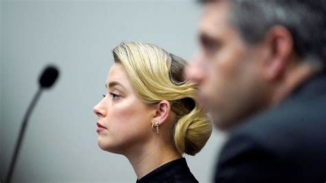 Psic Loga Declara Que Amber Heard Sufre Trastorno L Mite De La Personalidad