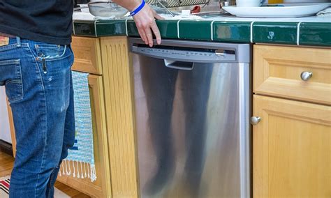 5 Best Whirlpool Dishwashers - Dec. 2020 - BestReviews