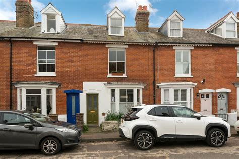 Regent Street Whitstable 3 Bed Terraced House For Sale £500000