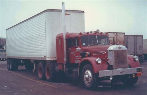 Pin By Shane Durkin On Old Diamond Semi Trucks Trucks Alcoa Wheels