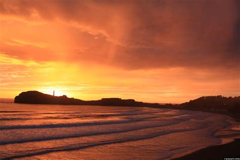 Castlepoint Sunrise - Geographic Media