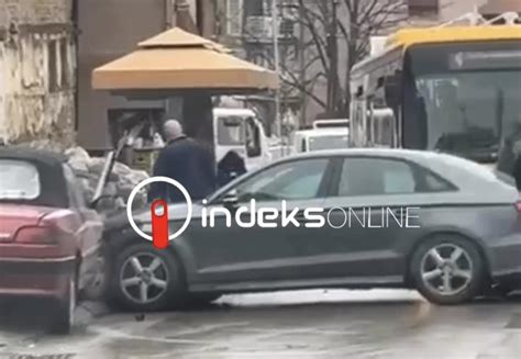 Aksident Trafiku Rrug S P R N G Rmi Krijohet Tollovi N Trafik Video