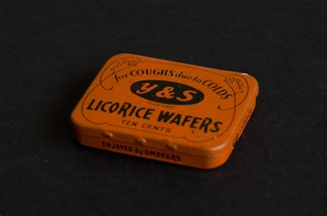 Licorice Wafers Tin Licorice Wafer Tin