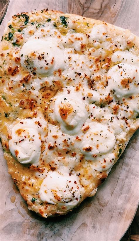 naan pizza ideas 9